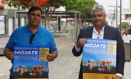 Herrera y Jim&eacute;nez durante la presentaci&oacute;n de una campa&ntilde;a
