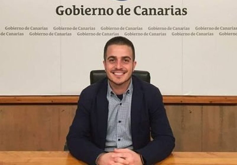 Sergio Eiroa, vicesecretario general y portavoz de Jóvenes Nacionalistas de
Canarias.