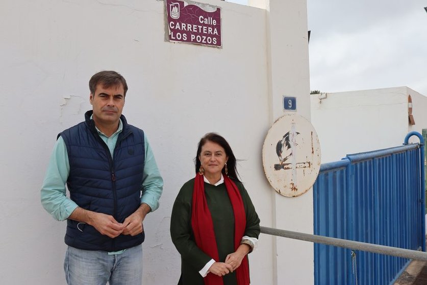 Fernando Enseñat y Clara Peña, concejales del PP de Puerto del Rosario.