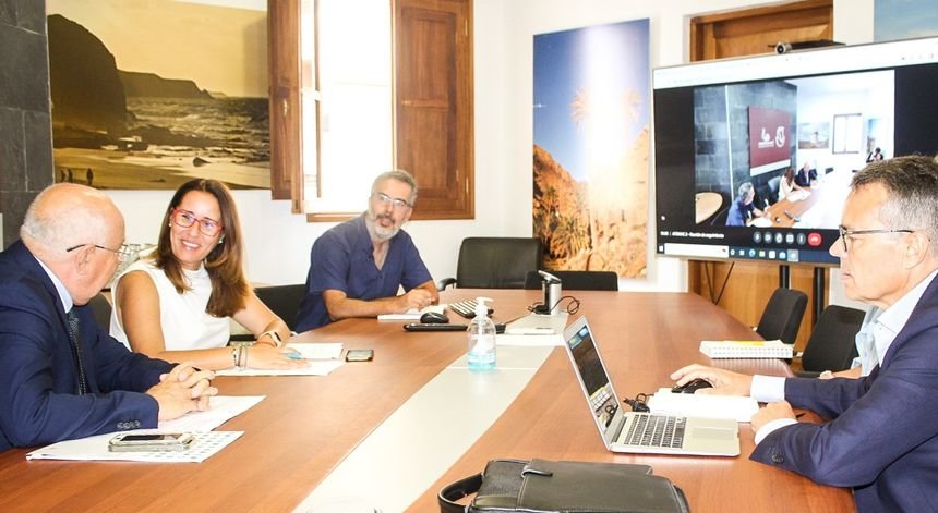 Reunión para abordar el proyecto AFRIMAC 2 del Cabildo de Fuerteventura.