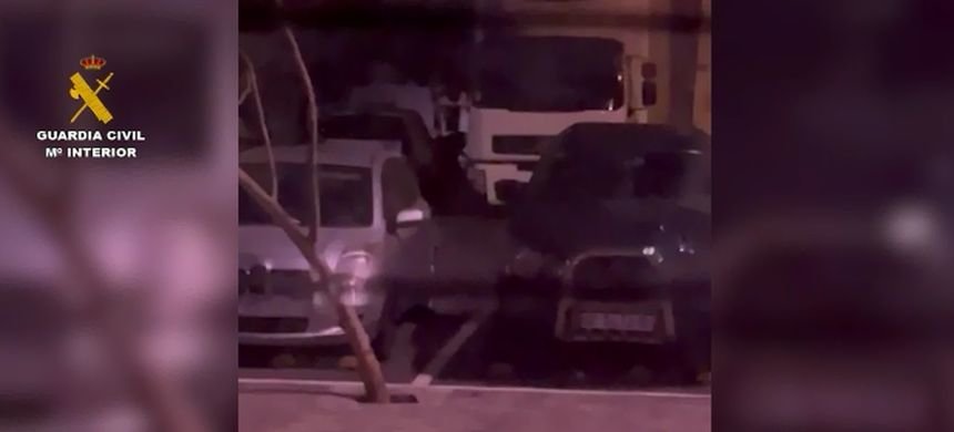 La Guardia Civil pilla in fraganti al ladrón de combustible en Morro Jable.
