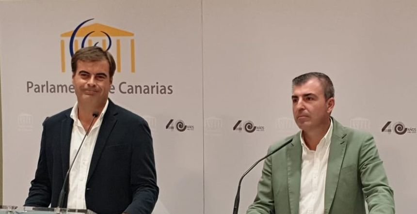 Rueda de prensa de Manuel Domínguez y Fernando Enseñat.