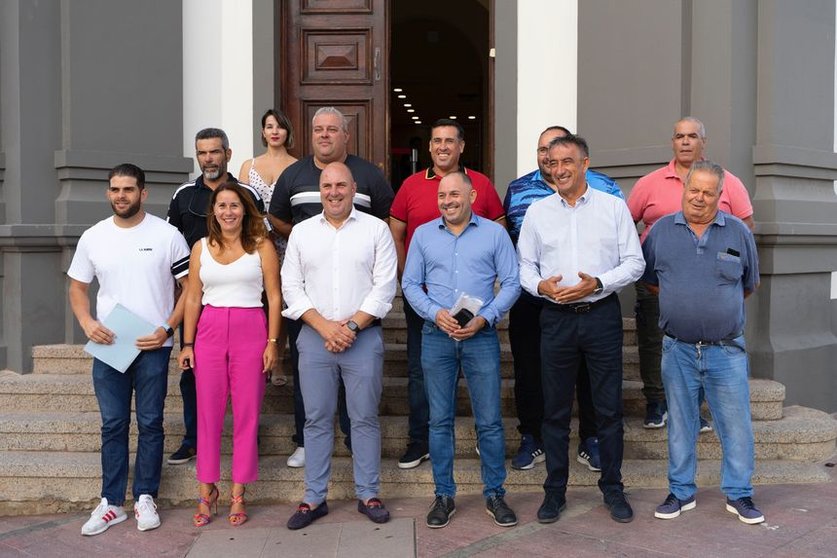 Presentación del nuevo acuerdo de patrocinio para la Liga de Lucha Canaria Cabildo Fuerteventura- Obras Públicas Canarias.