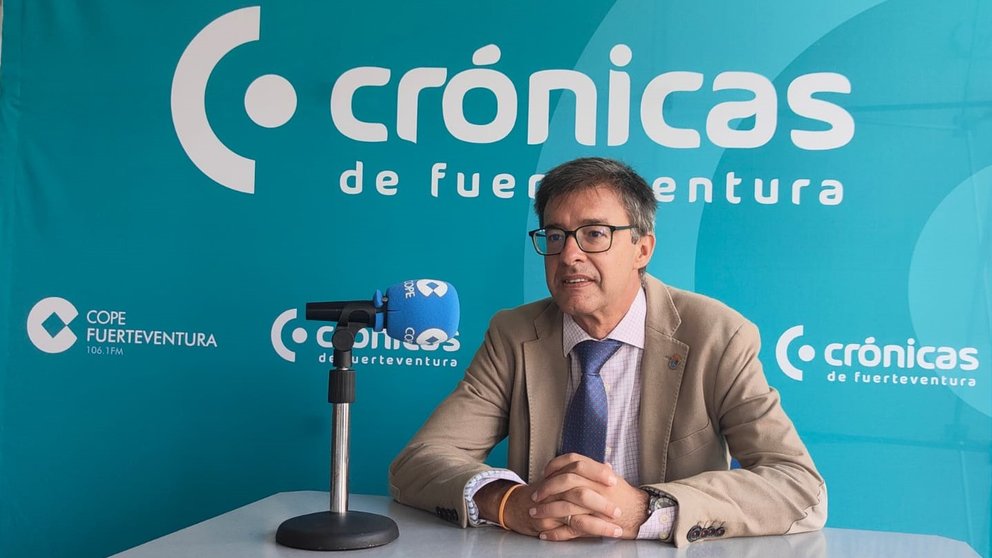 Juan Manuel Verdugo, en la redacción de Crónicas y Cope Fuerteventura.