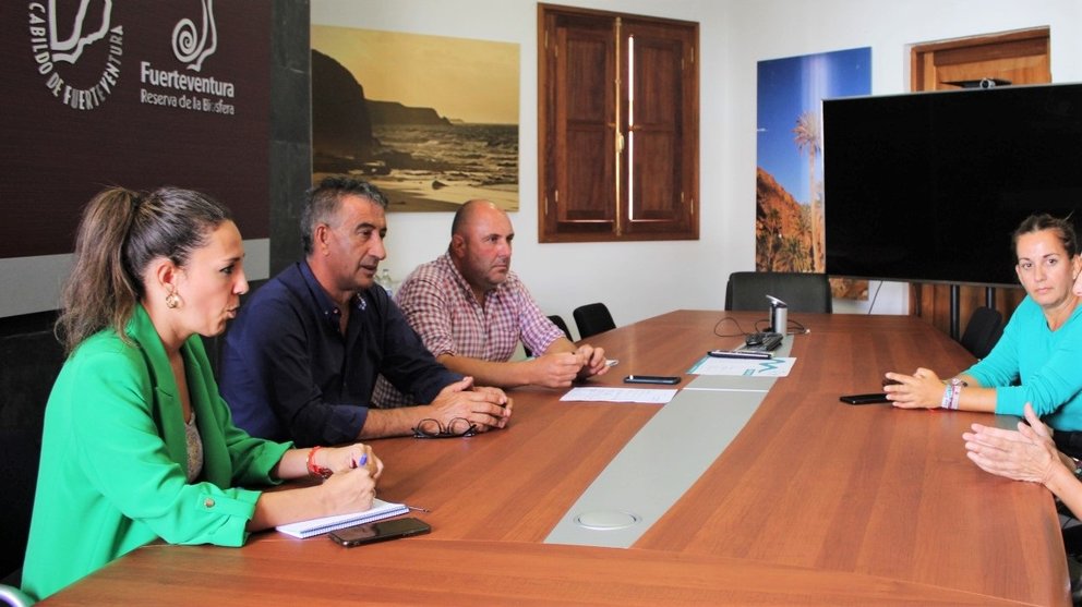 Reunión del presidente Lloret y los consejeros del PP (imagen de archivo).