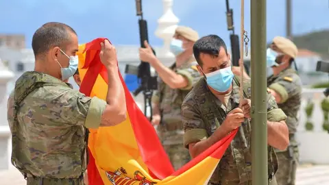 ej&eacute;rcito bandera