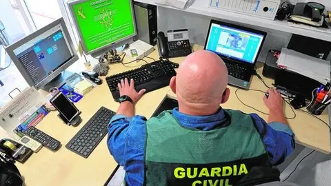 guardia civil ordenador