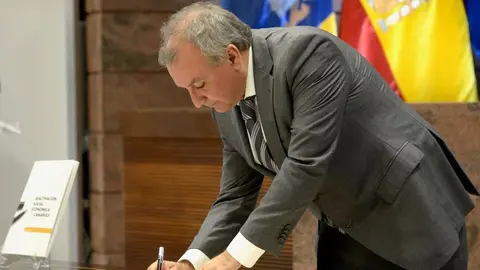 Luis Campos, portavoz parlamentario de Nueva Canarias.