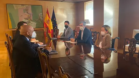Reuni&oacute;n PGE 1