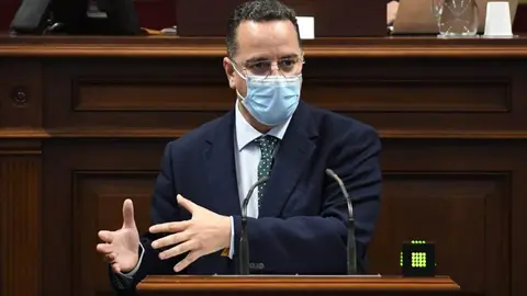Poli Su&aacute;rez, portavoz adjunto del Grupo Parlamentario Popular en el Parlamento de Canarias.