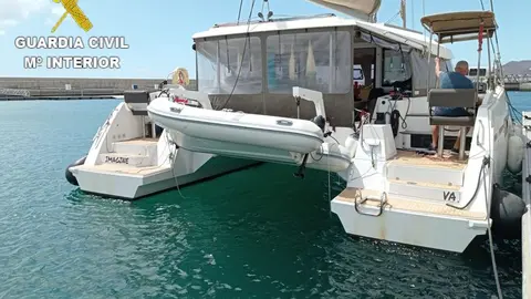 Catamar&aacute;n rescatado por la Guardia Civil.