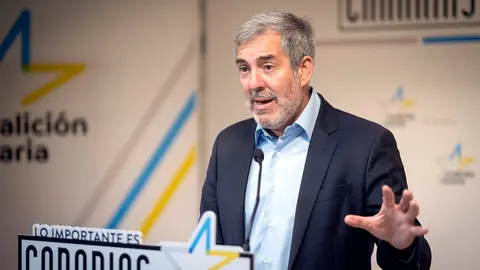 Fernando Clavijo en una rueda de prensa.