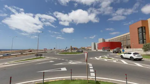 Creaci&oacute;n del ramal de acceso al Hospital y al barrio de Las Granadas.