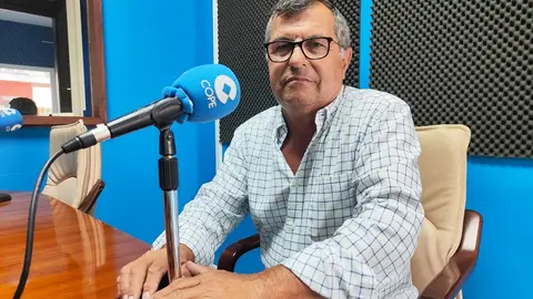 Domingo P&eacute;rez, en los estudios de Cope Fuerteventura.