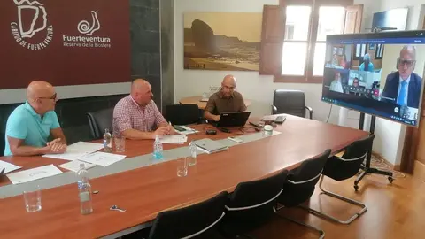 Reuni&oacute;n de la FECAI.