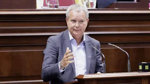 Sebasti&aacute;n Franquis, consejero de Obras P&uacute;blicas, Transportes y Vivienda del Gobierno de Canarias.