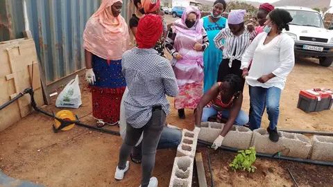 Asociaci&oacute;n Multicultural de Mujeres Mauritanas DIMBE.