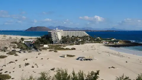 Hotel Tres Islas.