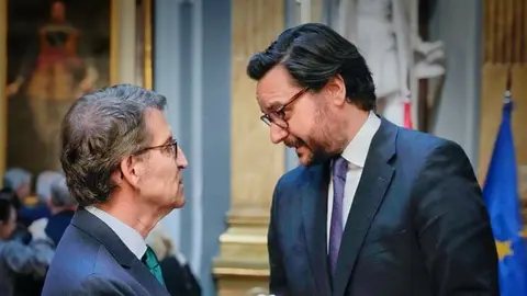 El presidente del Partido Popular, Alberto N&uacute;&ntilde;ez Feij&oacute;o, y el senador por Gran Canaria, Sergio Ramos.