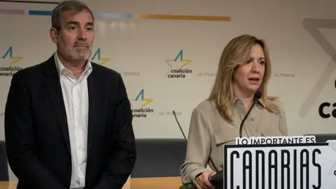 Rueda de prensa de Fernando Clavijo y Rosa D&aacute;vila.