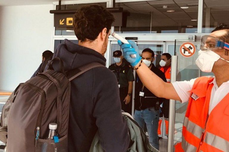 dispositivo_coronavirus_aeropuerto_10_1_