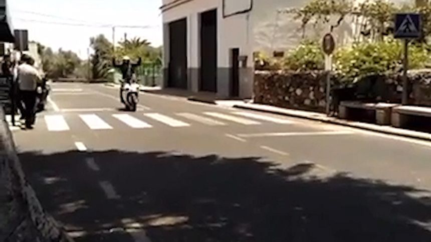 conduccion_temeraria_motorista_laspalmas_foto3